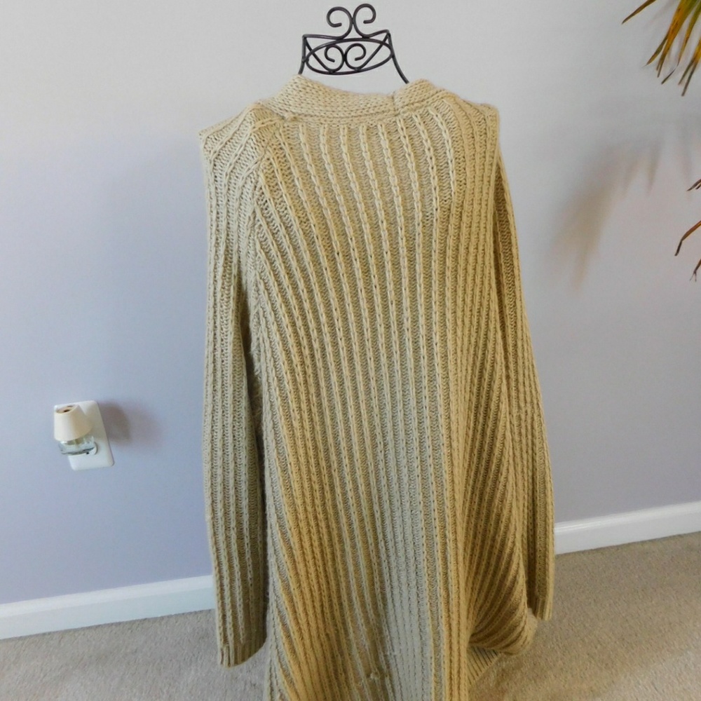 Long knitt - Picture 2 of 2